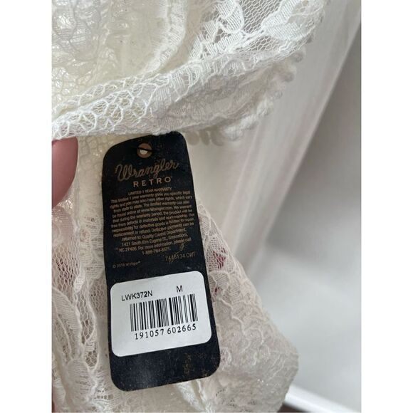 Wrangler Lace Sleeve Blouse  - Picture 5 of 7